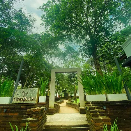 Twin Blocks Nature Resort Anuradhapura Exterior photo
